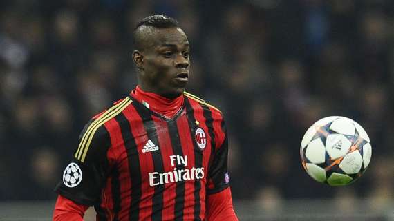 QUI MILAN - Balotelli e Zapata sul campo 