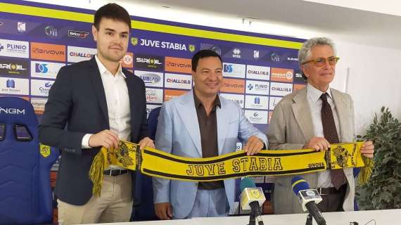 Matteo Lovisa riparte dalla Juve Stabia: “Dopo tanti anni a casa avevo bisogno di una nuova avventura. Il passato conta poco”