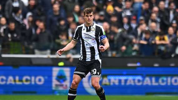 Udinese in 10, espulso Bijol ma l'arbitro sbaglia tutto: errore di Marcenaro
