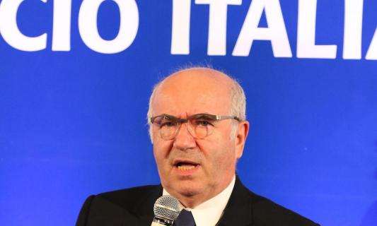 Tavecchio: "Ripuliremo il calcio dai delinquenti"