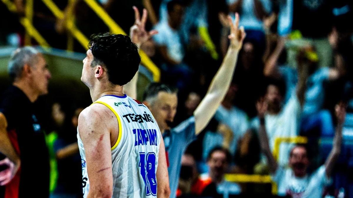 Finale playoff Serie A2, Rimini spalle al muro: Verona va sul 2-0