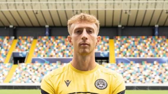 Udinese, i primi scatti ufficiali di Bertola con la maglia dei friulani: LE FOTO