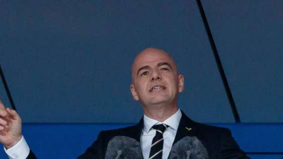 Il presidente della FIFA Infantino: "Dobbiamo ripensare il calendario del calcio internazionale. Coronavirus, no al panico"