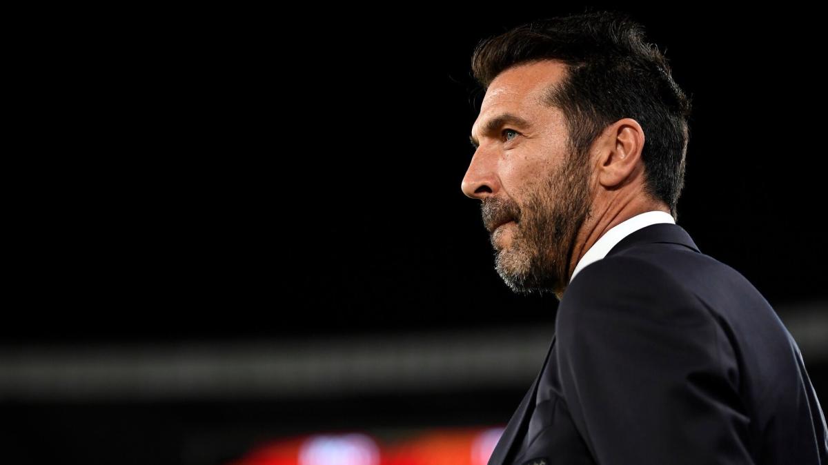 Buffon si dimette dalla Nazionale: "Atto impellente e spontaneo, come le mie lacrime"