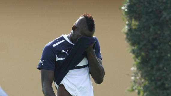 Sospetta distorsione per Balotelli: rischia di saltare l'Udinese?