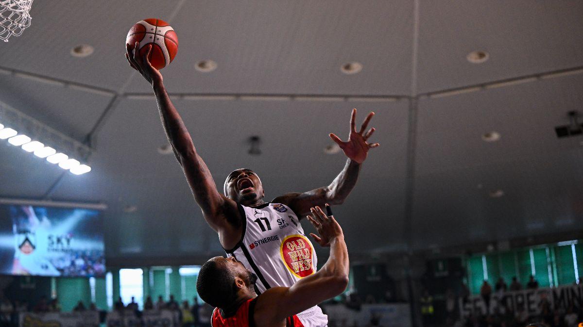 APU Udine-Pallacanestro Trieste 70-89, le PAGELLE DEI BIANCONERI: pochi voti positivi