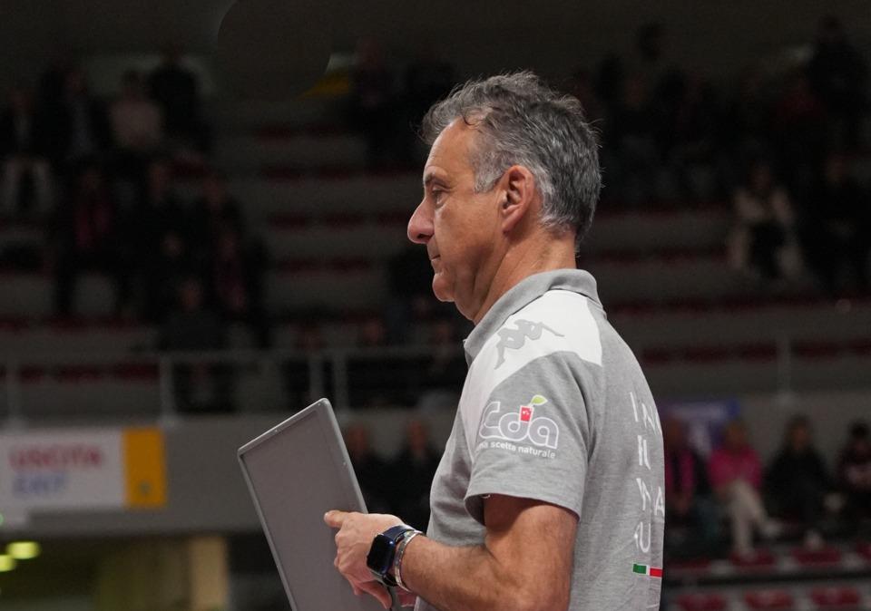 UFFICIALE - Si separano le strade di CDA Volley Talmassons e coach Barbieri