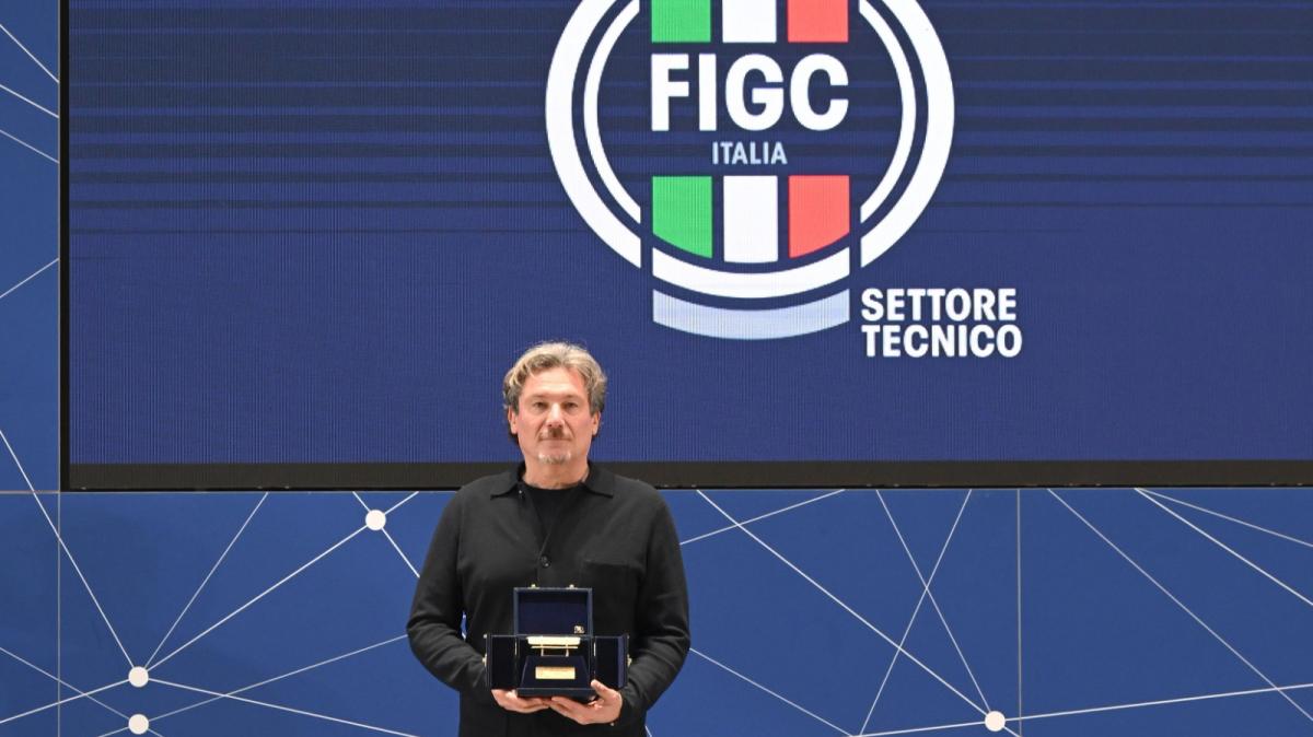 Ex Udinese, Stroppa riceve la Panchina d'Oro di Serie B per la stagione 24/25