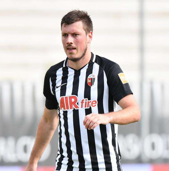 Serie B, l'Ascoli sbanca il Vigorito