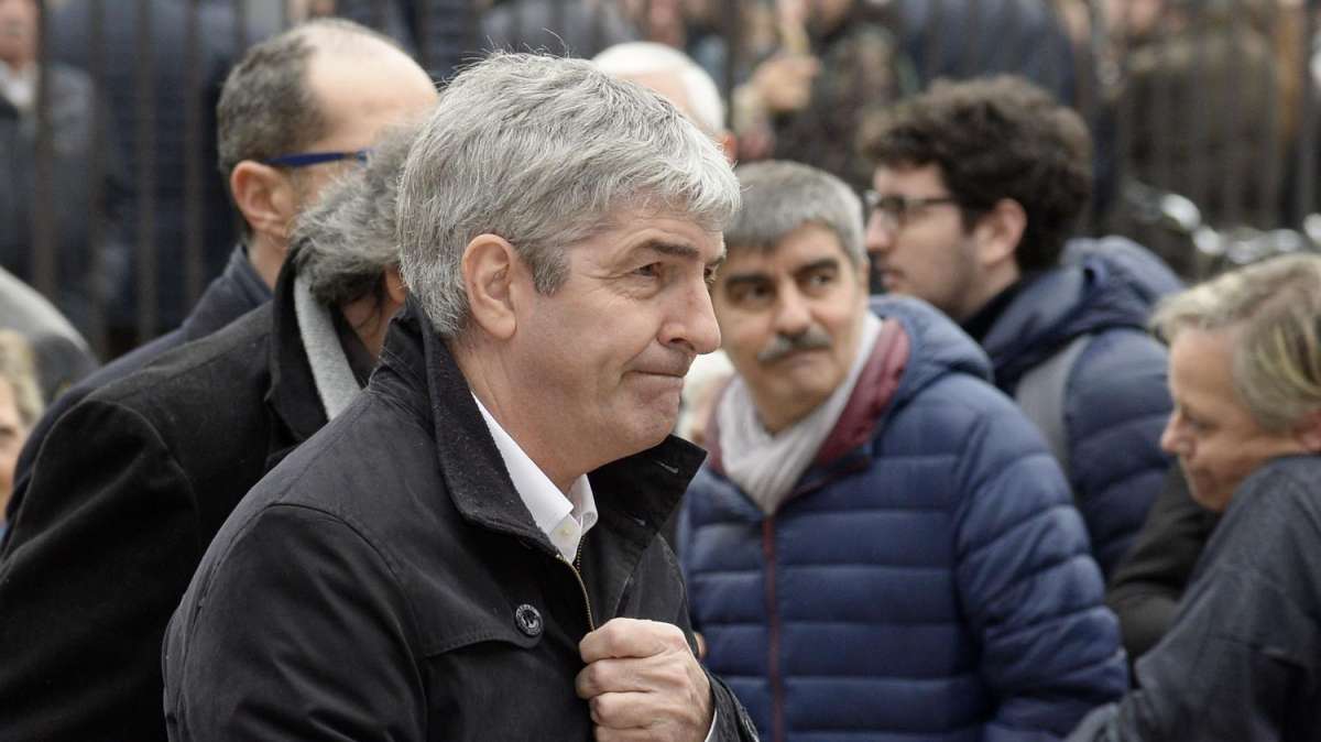 Paolo Rossi è morto, un male incurabile lo ha portato via a 64 anni