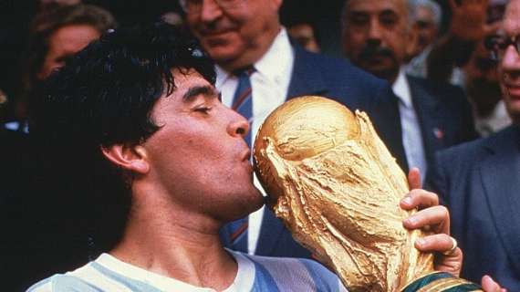 Il mondo del calcio scosso nelle fondamenta: è morto Diego Maradona