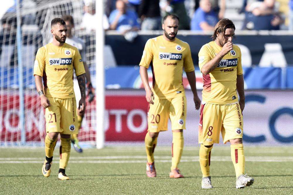 Serie B, i risultati del pomeriggio: il Cittadella vince e sale al secondo posto, perde ancora il Crotone