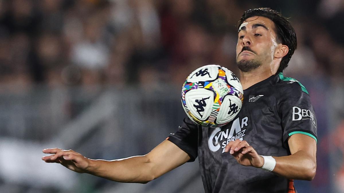 Venezia, con la promozione scatta il prolungamento di un anno per Kike Perez