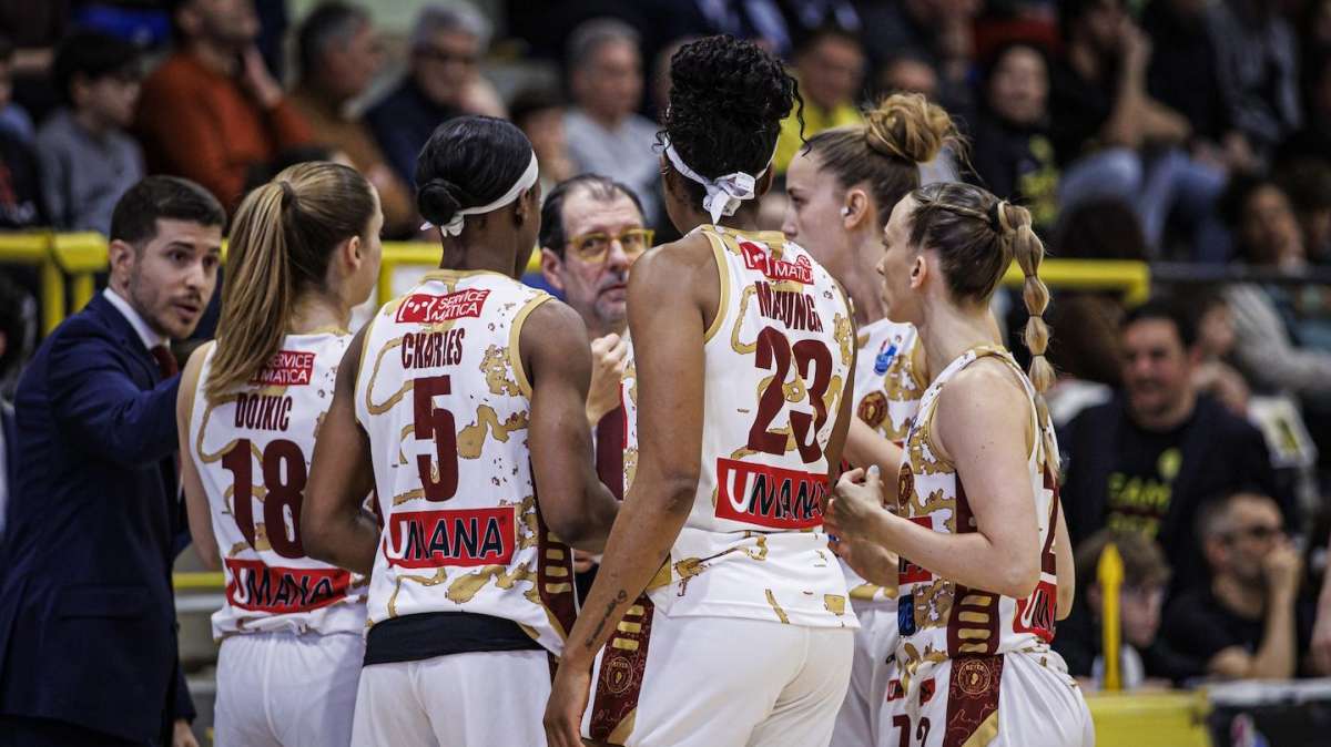 Reyer, vittoria nei quarti di finale dei Playoff: serie chiusa sul 2-0 con San Martino di Lupari