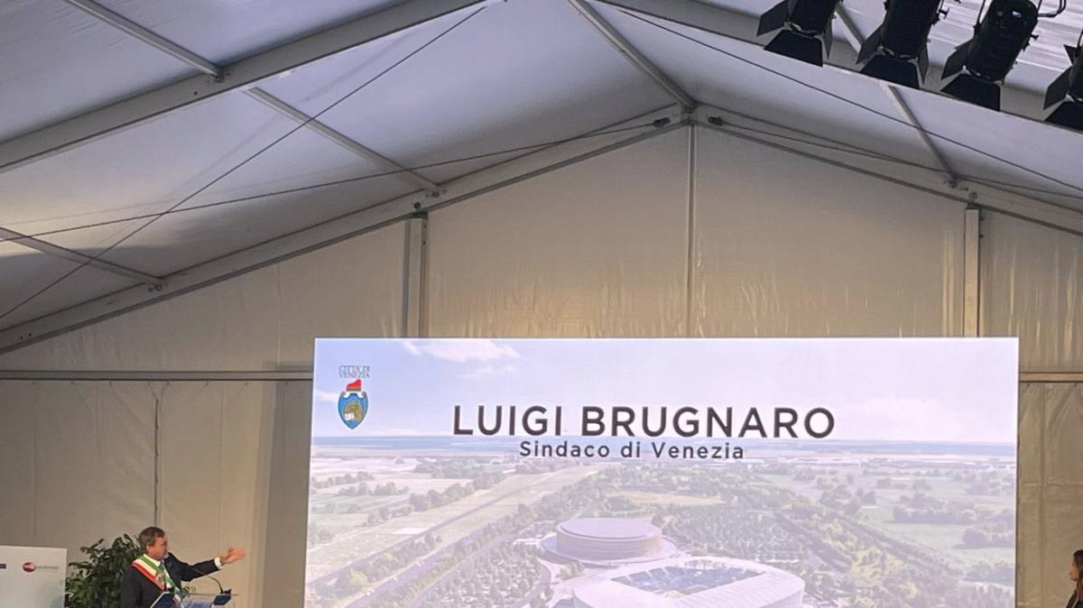 Brugnaro: "Nuovo stadio pensato non solo per le città di Mestre e Venezia"