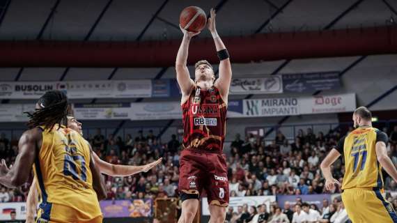 Reyer Venezia, Juan Fernandez si ferma per infortunio: la situazione