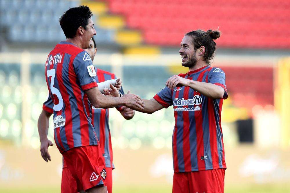 La Cremonese affonda l'Ascoli nel recupero, 1-3 al Del Duca