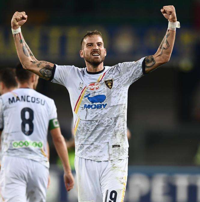 Serie B, i risultati delle altre, torna a vincere il Lecce, il Cosenza si impone nel derby calabro
