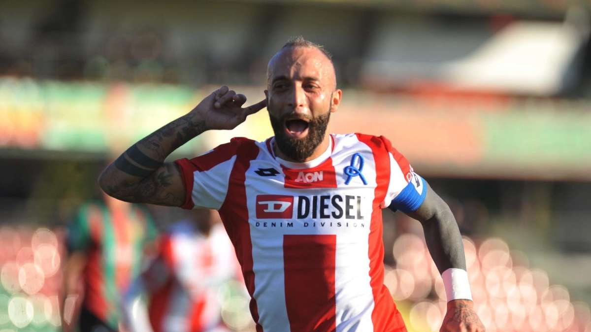Il Vicenza piega il Pordenone grazie all'ex Longo e Giacomelli
