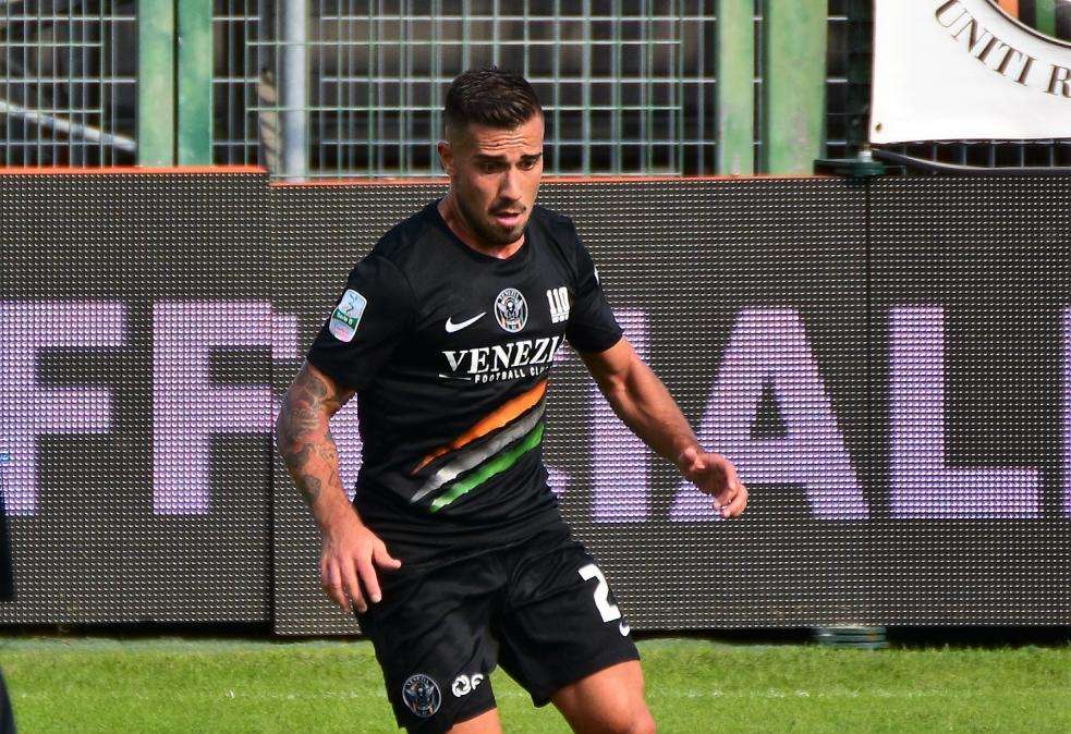 Il Venezia farà ricorso d'urgenza per evitare la squalifica di Falzerano