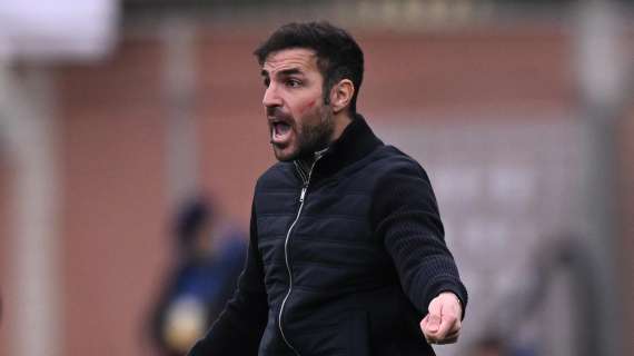 Como, Fabregas: "Conosciamo il Venezia, ha giocatori molto forti e veloci"