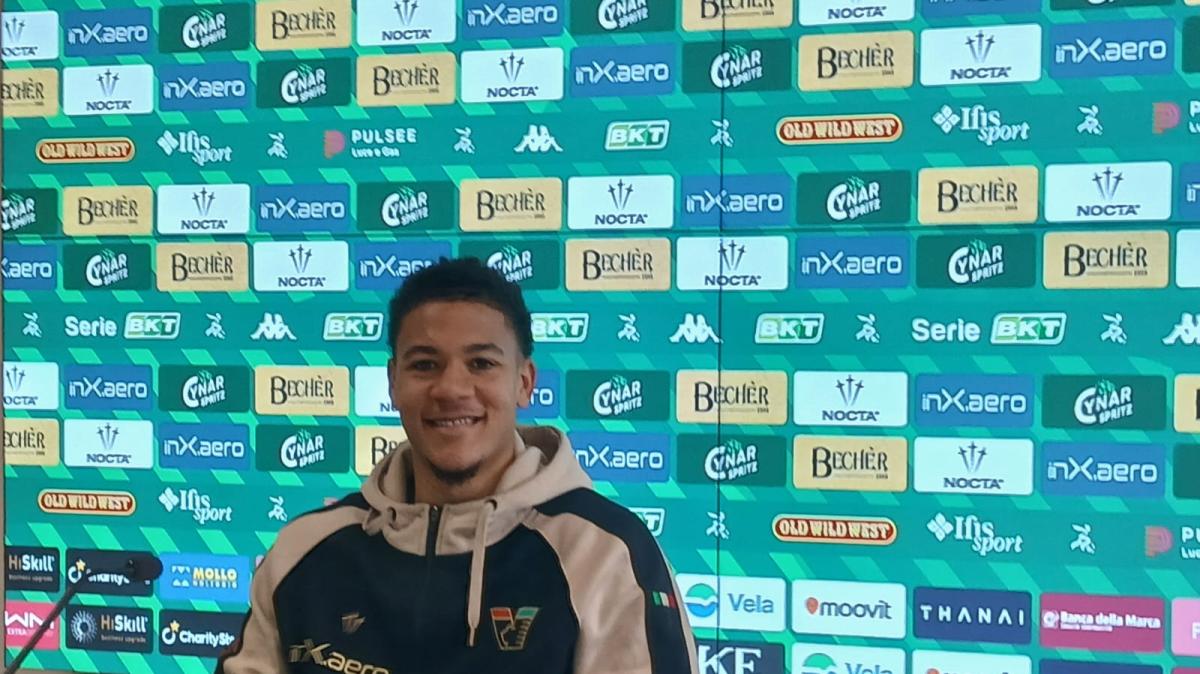 Venezia, i convocati di Stroppa per il Bari: fuori lo squalificato Schingtienne