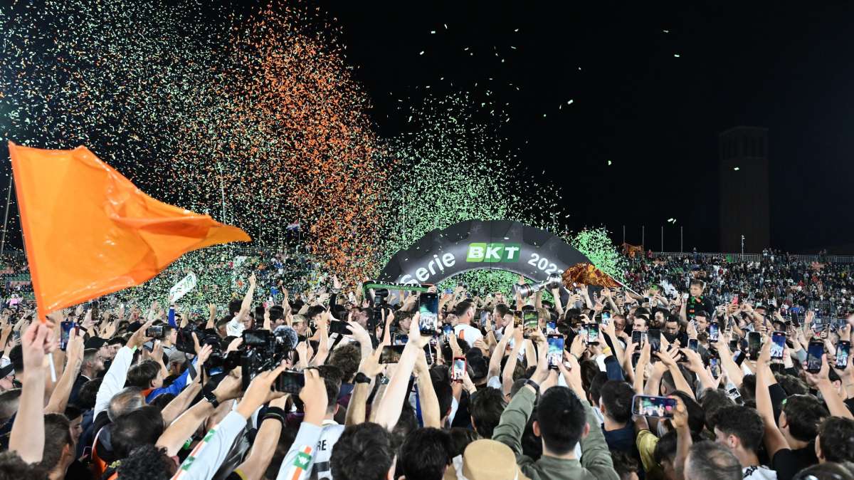 Venezia, la reazione social dei giocatori alla promozione in Serie A