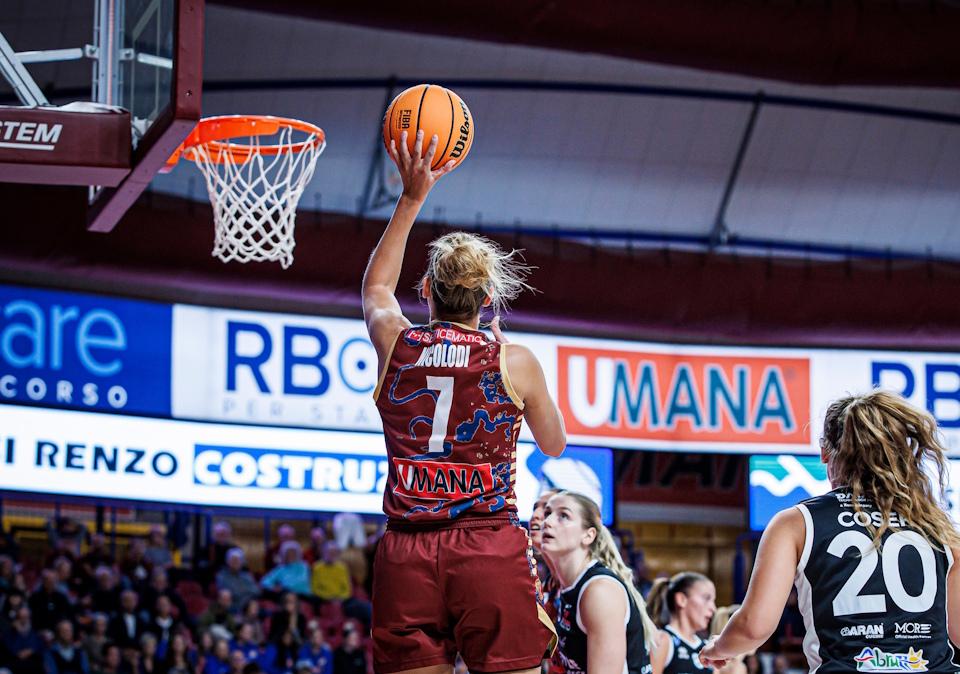 Reyer, battuta Roseto in Gara-1 delle semifinali: finisce 78-75