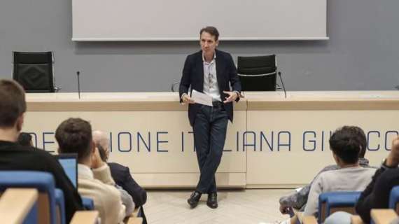 Alex Menta presente al Corso per Osservatori 2022 di Coverciano