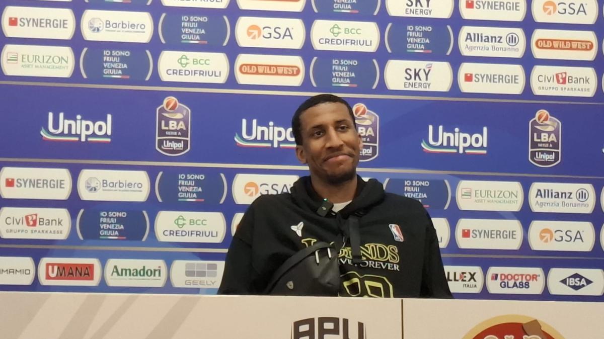 Apu Udine, Dawkins: "Giochiamo bene, ma manca sempre il dettaglio per trovare la prima vittoria in casa"