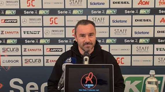 UFFICIALE: il Lanerossi Vicenza esonera Cristian Brocchi