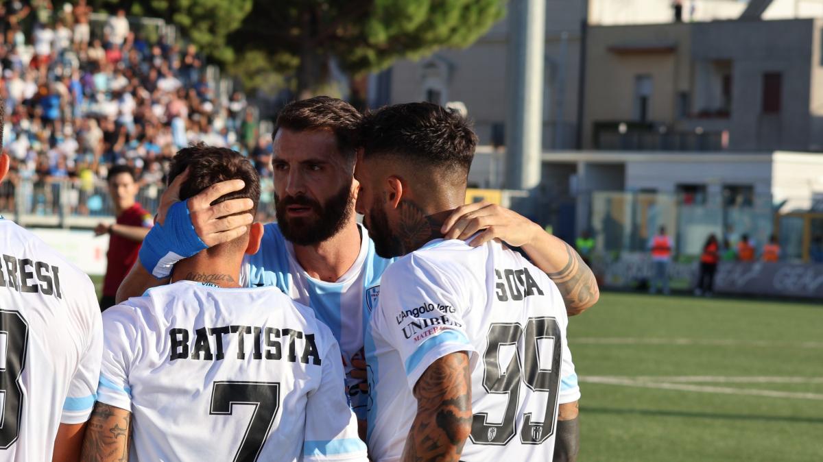 Francavilla-Fasano, arbitra Ammannati. Precedenti: un anno fa vittoria Virtus e pareggio