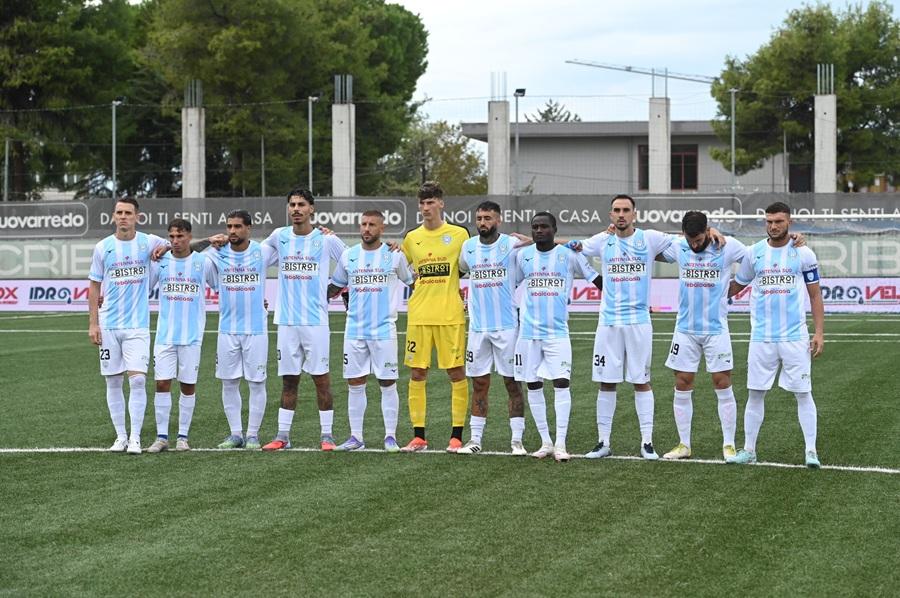 La Virtus Francavilla impatta con il Gravina: 0-0 al 'Vicino'