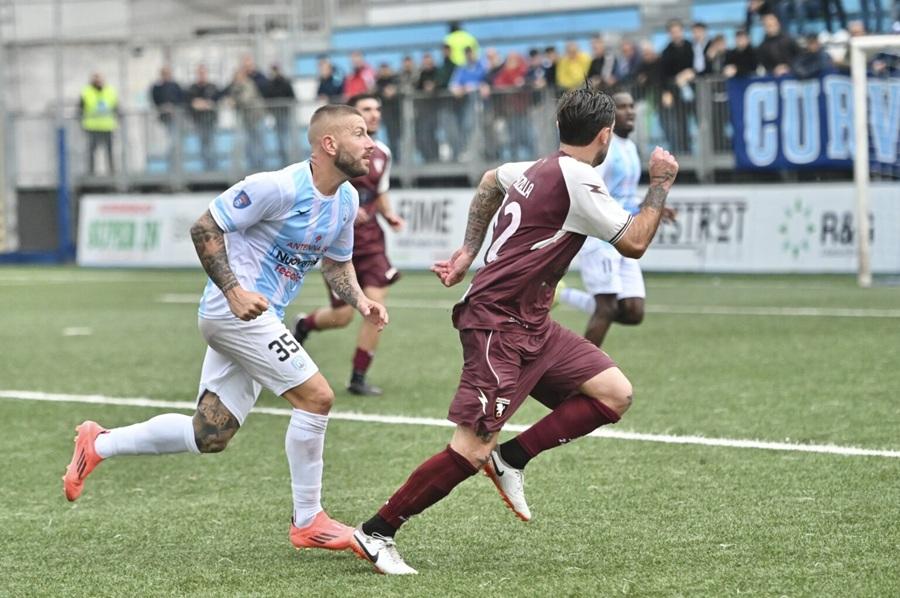 Virtus Francavilla,  arriva un pari a reti bianche contro l'Afragolese