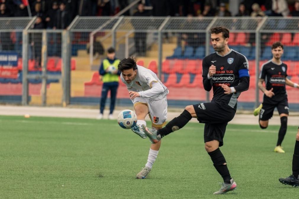 Afragolese-Virtus Francavilla 2-2: Bolognese regala il pari nel recupero