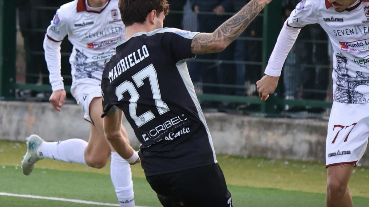 Tra Real Normanna e Virtus Francavilla vince la noia: 0-0 ad Aversa