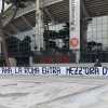 Roma-Udinese, lo striscione dei tifosi fuori dall'Olimpico: "Chi ama la Roma entra mezz'ora dopo". Strade chiuse attorno allo stadio. FOTO!