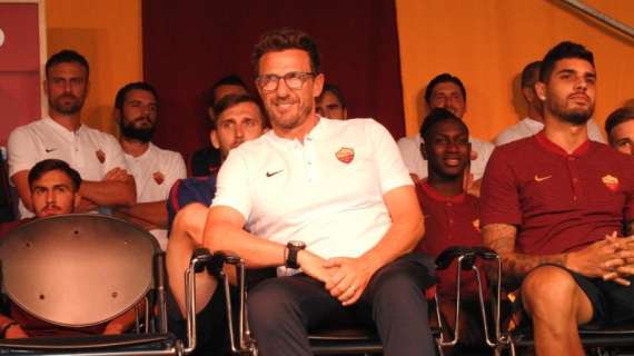 PRESENTAZIONE SQUADRA PINZOLO - Monchi ai tifosi: "Siete la nostra forza. Il segreto sarà camminare insieme". Di Francesco: "Abbiamo una rosa importante che Monchi completerà". Karsdorp: "Sto bene. Non vedo l'ora di iniziare". FOTO! VIDEO!