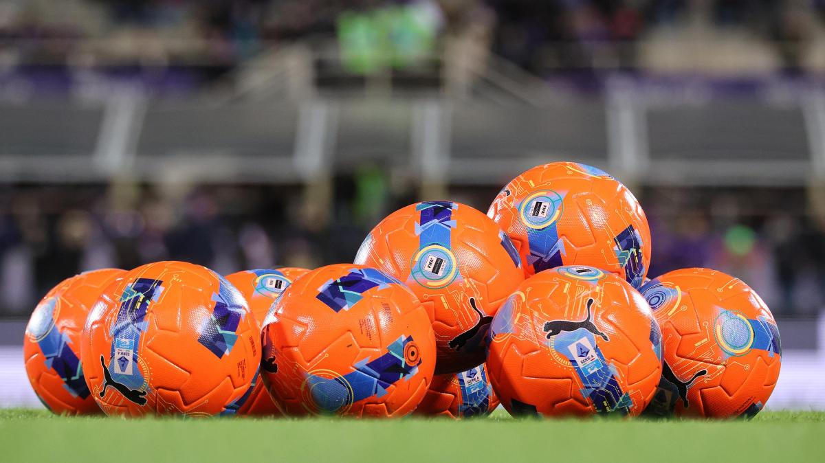 Serie A, dietrofront su pallone arancione, soddisfatti Aidacon e associazione daltonici