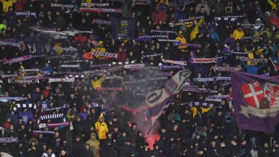 L'oggetto lanciato in campo era un grinder, ora la Fiorentina rischia una multa