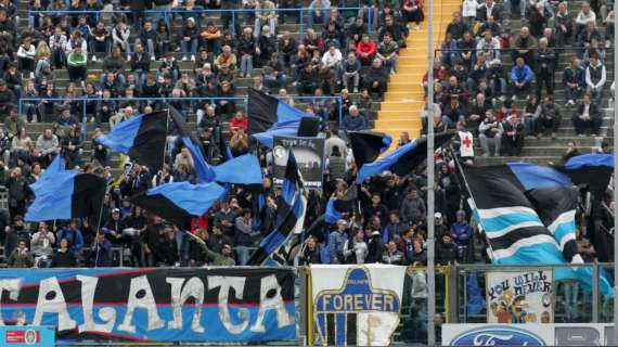 Atalanta-Roma, rizollatura in corso allo stadio di Bergamo