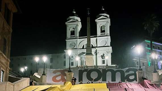 Ieri sera festa dei tifosi per il compleanno della Roma