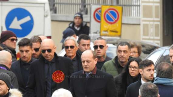 Accadde oggi - A Firenze i funerali di Astori. Il Real elimina la Roma, standing ovation per Totti: "Un'emozione". Garcia: "Pareggio inquietante"