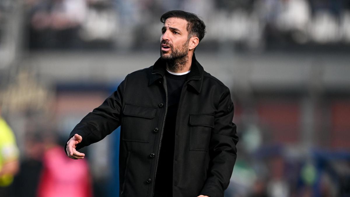 Como, Fabregas: "Contro la Roma sarà una gara importante, servirà una grande mentalità. Perrone in dubbio"