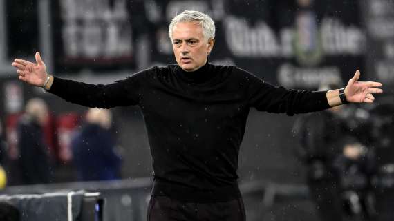 Mourinho tra Fenerbahçe e Beşiktaş