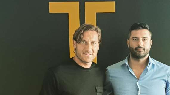 Totti e il possibile ritorno alla Roma: "Un caffè per parlare di tante cose si può fare"