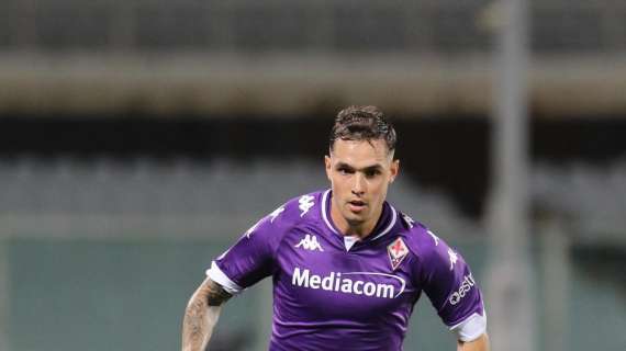 Fiorentina, Lirola: "Contro la Roma sarà una partita difficilissima. Sarebbe straordinario riuscire a vincere"