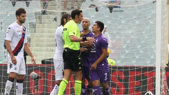 Fiorentina, Pizarro multato per l'espulsione contro il Cagliari