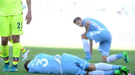 Lazio, possibile frattura al metatarso per de Vrij. A rischio il derby contro i giallorossi