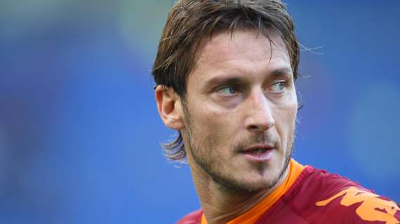 Totti: "La doppietta per chi mi è stato vicino. Crediamoci fino alla fine"